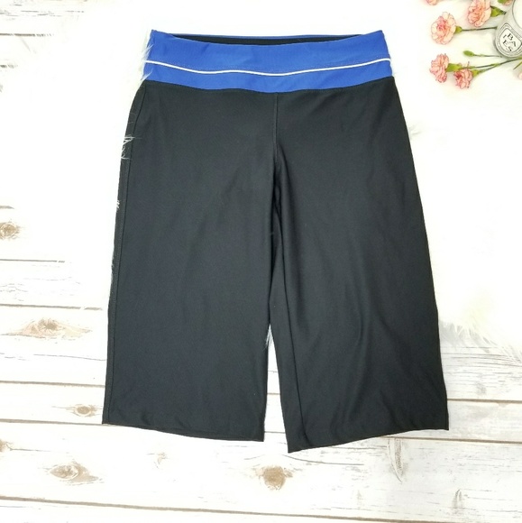 Avia Yoga Shorts With Blue Waistband - Picture 4 of 7